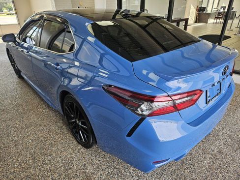 Used 2023 Toyota Camry XSE w/ Cold Weather Package FWD image 4