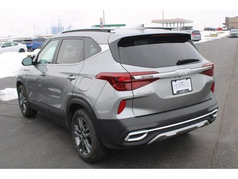 Used 2023 Kia Seltos S w/ Navigation Package image 6