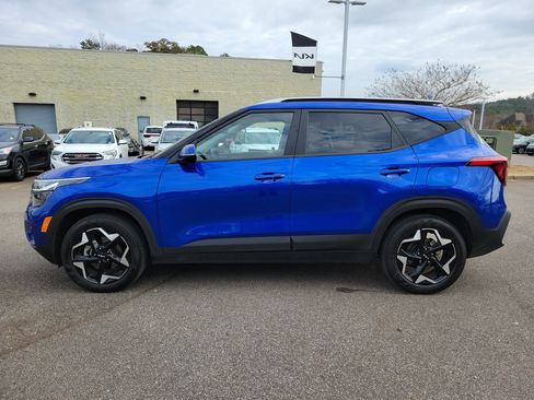 Used 2025 Kia Seltos S image 18