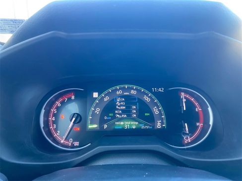 Used 2023 Toyota RAV4 LE image 16