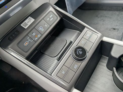 New 2025 Hyundai Kona SEL image 14