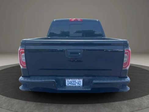 Used 2017 GMC Sierra 1500 Denali w/ Denali Ultimate Package AWD/4WD image 8