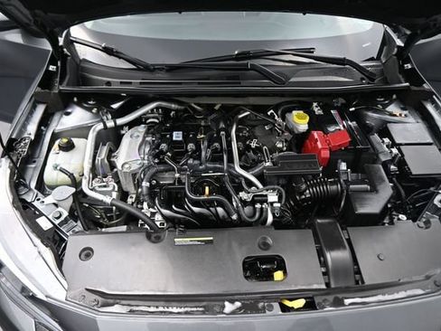 Used 2025 Nissan Sentra S FWD image 12