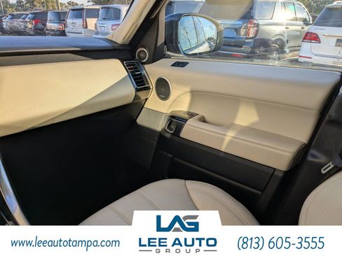 Used 2017 Land Rover Range Rover Sport image 18