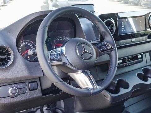 New 2025 Mercedes-Benz Sprinter 2500 image 14