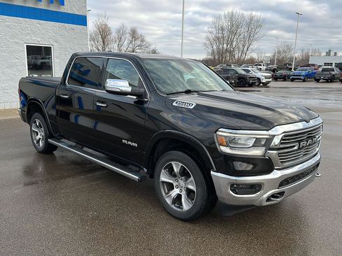 Used 2019 RAM 1500 Laramie image 10