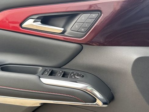 New 2026 Chevrolet Traverse RS w/ LPO, Floor Liner Package image 24