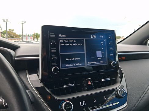 Used 2020 Toyota Corolla SE FWD image 18
