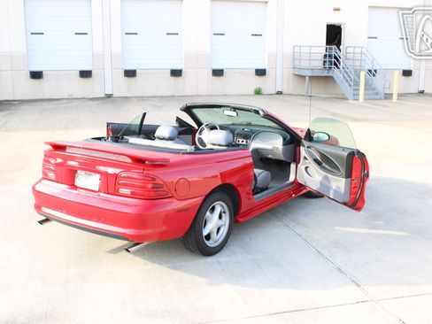 Used 1995 Ford Mustang GT RWD image 24