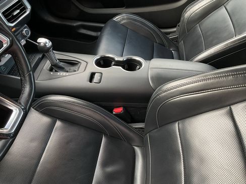 Used 2024 Ford Mustang Premium image 31