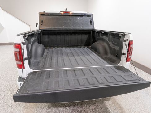 Used 2020 RAM 1500 Limited image 12