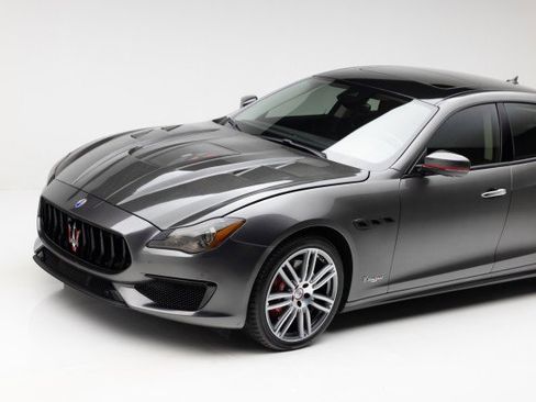 Used 2017 Maserati Quattroporte S GranSport Q4 image 17