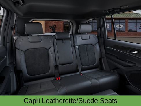 New 2026 Jeep Grand Cherokee Altitude image 16