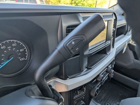 New 2026 Ford F250 4x4 Crew Cab Super Duty image 23