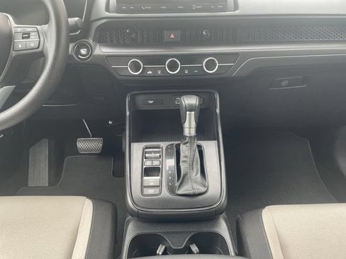 Used 2025 Honda CR-V LX image 11