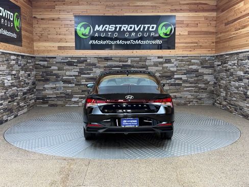 Certified 2023 Hyundai Elantra SEL image 8