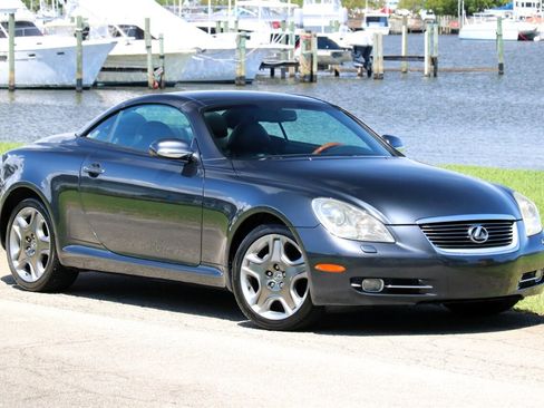 Used 2006 Lexus SC 430 Convertible image 3