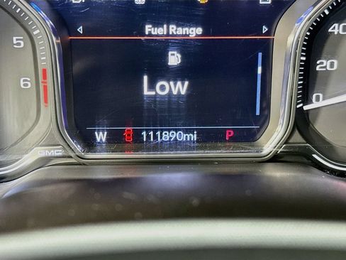 Used 2021 GMC Yukon SLT RWD image 12