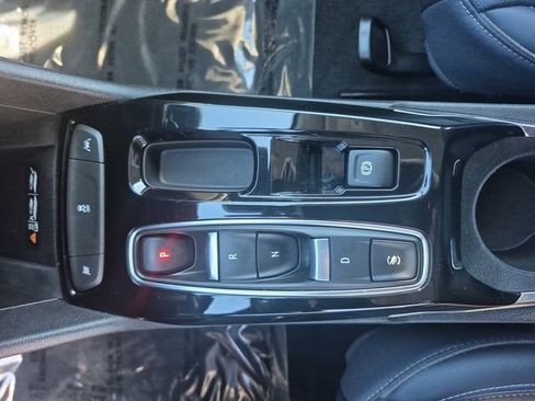 Used 2022 Chevrolet Bolt EUV LT w/ Convenience Package image 23