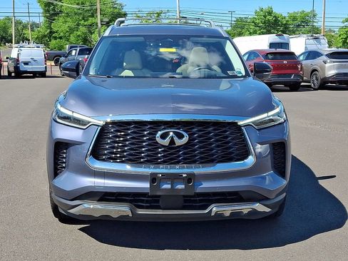 Used 2022 INFINITI QX60 Sensory w/ Vision Package AWD/4WD image 2