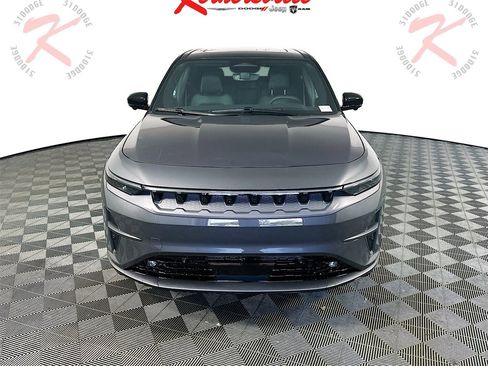 New 2025 Jeep Wagoneer S Limited image 2