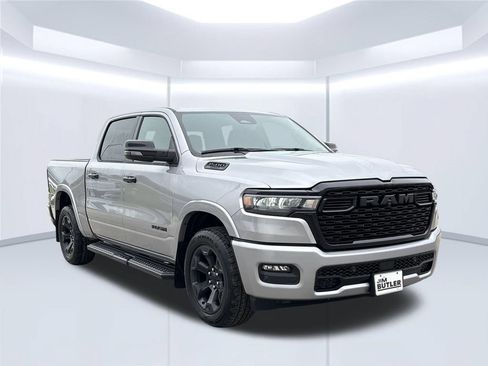 Used 2025 RAM 1500 Big Horn AWD/4WD image 11