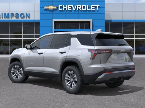 New 2026 Chevrolet Equinox LT FWD image 30