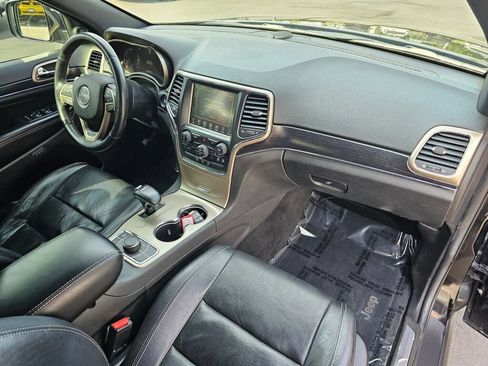 Used 2014 Jeep Grand Cherokee Limited w/ Luxury Group II AWD/4WD image 11