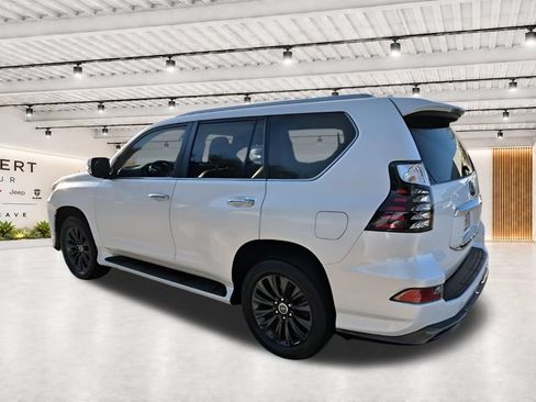Used 2023 Lexus GX 460 Luxury w/ Sport Design Package AWD/4WD image 9