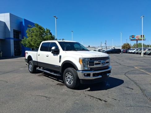 Used 2017 Ford F250 Lariat w/ Lariat Ultimate Package AWD/4WD image 1