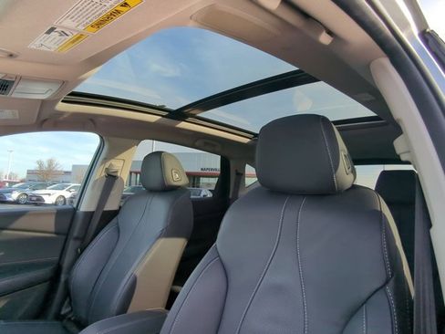 Used 2025 Acura RDX w/ Technology Package image 10