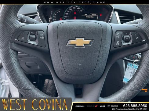 Used 2022 Chevrolet Trax LS w/ Tint and Cruise Package FWD image 20