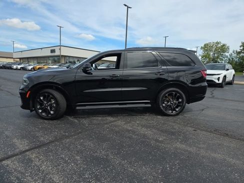 Used 2025 Dodge Durango GT AWD/4WD image 3