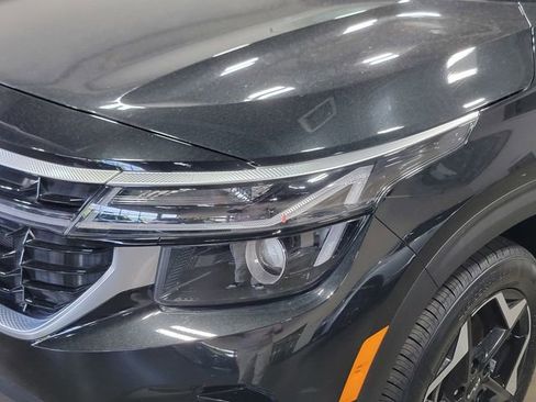 Used 2024 Kia Seltos EX AWD/4WD image 8