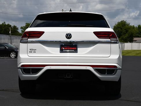 Used 2021 Volkswagen Atlas Cross Sport SE w/ V6 Towing Package FWD image 6