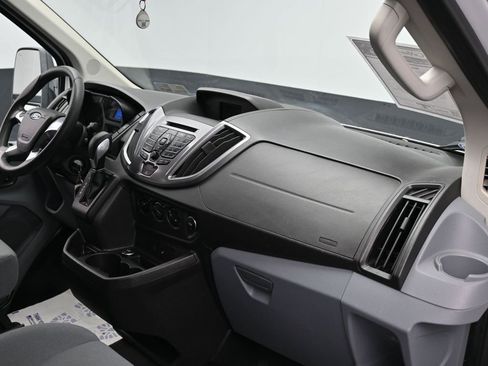 Used 2015 Ford Transit 350 XLT image 32