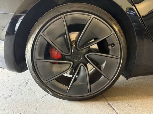 Used 2024 Tesla Model 3 Performance AWD/4WD image 34