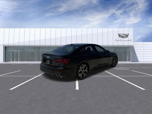 Used 2025 Audi S6 Premium Plus AWD/4WD image 3