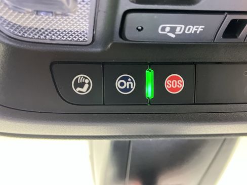 Certified 2025 Cadillac XT5 Premium Luxury image 30