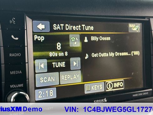 Used 2016 Jeep Wrangler Unlimited Sahara w/ Connectivity Group image 33