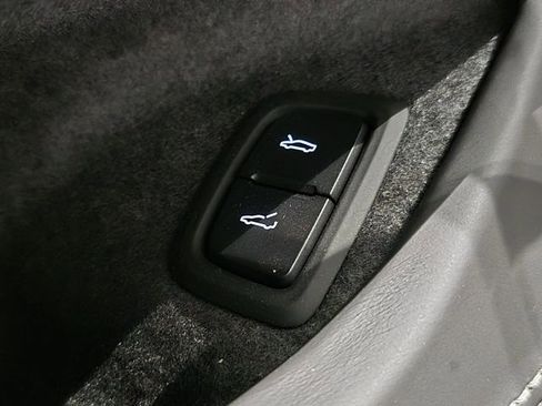 Used 2023 Chevrolet Corvette Z06 w/ Stealth Interior Trim Package image 27