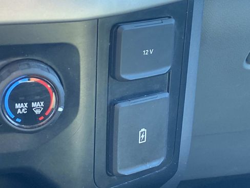 Used 2023 Ford F150 XLT image 26