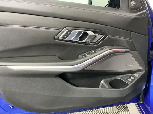 Used 2023 BMW M3 Competition w/ M Carbon Exterior Package image 19