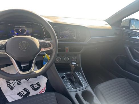Used 2023 Volkswagen Jetta S FWD image 11