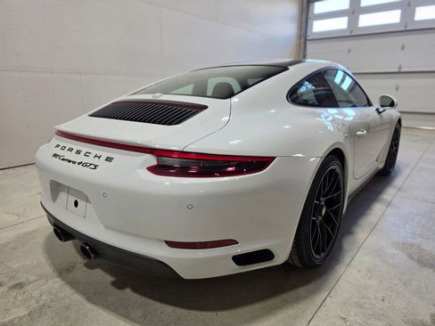 Used 2019 Porsche 911 Carrera 4 GTS image 36