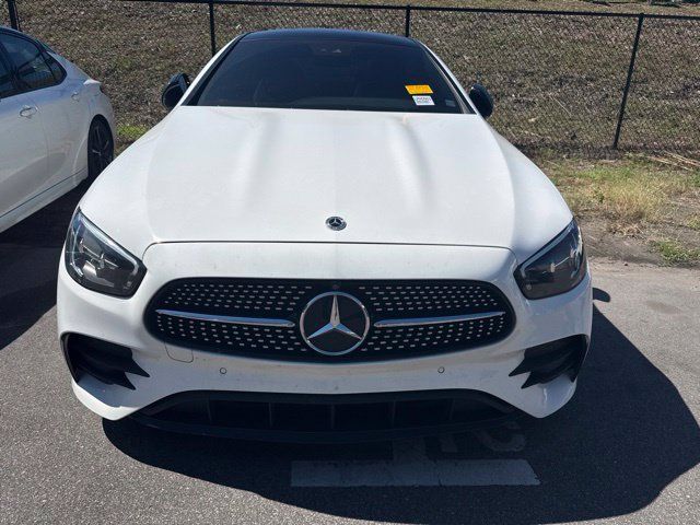Used 2022 Mercedes-Benz E 450 Coupe image 2