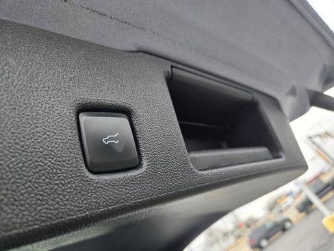 Certified 2022 Ford Escape SE w/ Convenience Package image 34