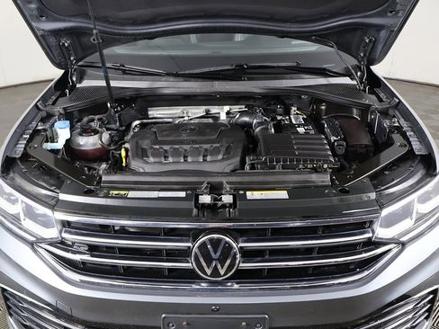 Used 2022 Volkswagen Tiguan SEL R-Line image 22