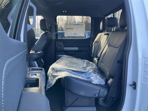 New 2026 Ford F250 Lariat w/ Chrome Package image 14