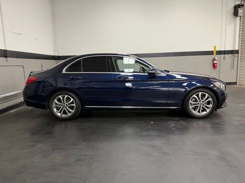 Used 2018 Mercedes-Benz C 300 Sedan image 4